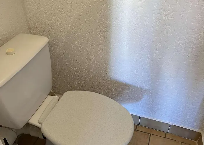 Apartamento Calme Proche Et Commerces, Animaux Admis - Fr-1-702-44